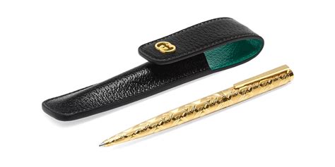 gucci gold dab pen|Gucci's $835 Pens Make the Perfect Christmas Gift .